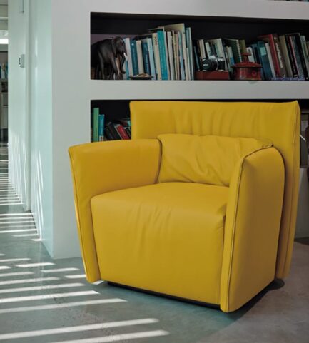 Gamma Tulip swivel lounge chair