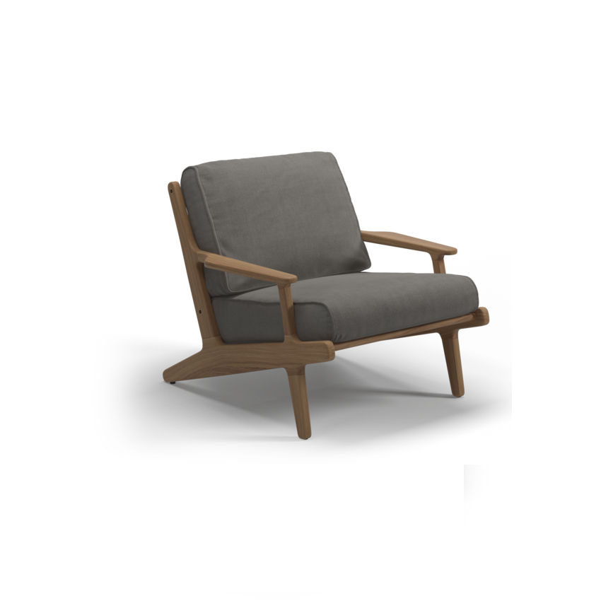 gloster-bay-loungechair-fife-rainy-gray