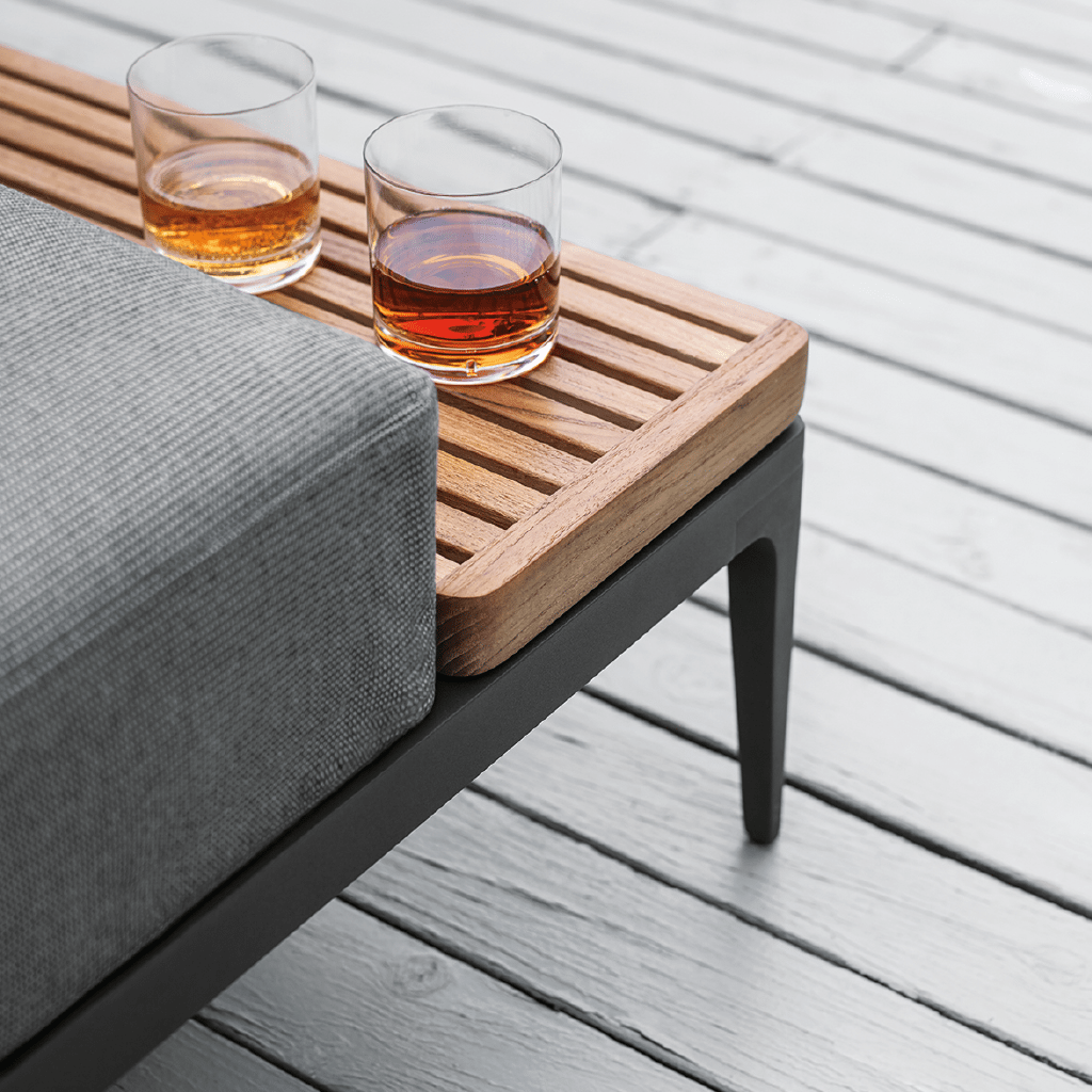 grid seating detail #1