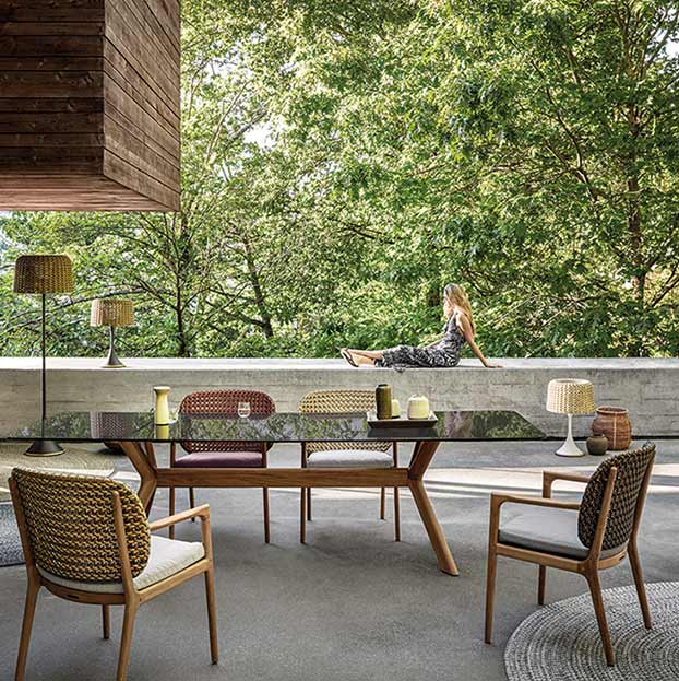 Gloster Kay Dining Chair_lifestyle