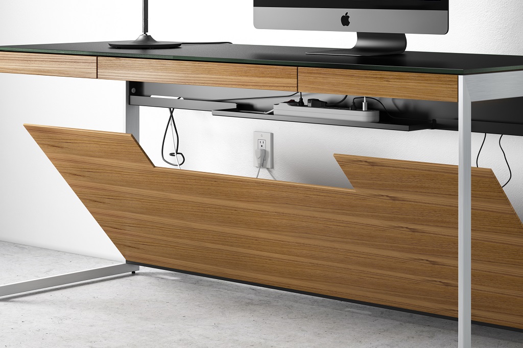 sequel_BDI_6101_Desk_wire_-mgmt_detail_1