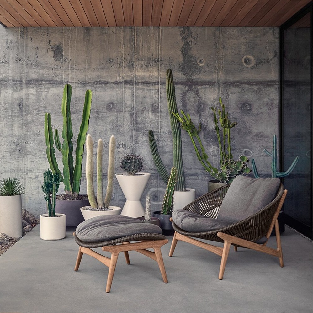 gloster_bora-lounge-chair-ottoman_lifestyle gloster_bora-lounge-chair-ottoman_lifestyle