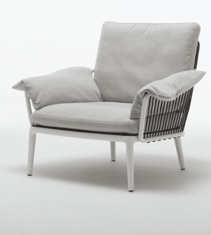 yoko armchair F 21 104